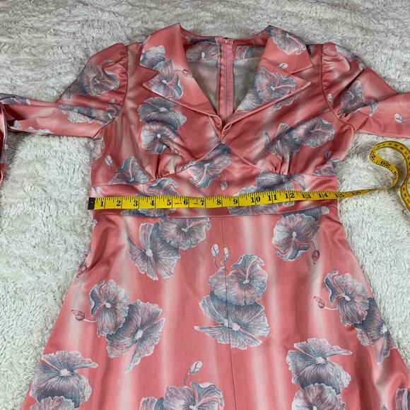 Vintage 70s Peach and Floral print long sleeved fit and flare maxi dress, med - Picture 6 of 11
